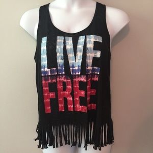 🐝🐝🐝 No Boundaries fringed tank top, new, XXL